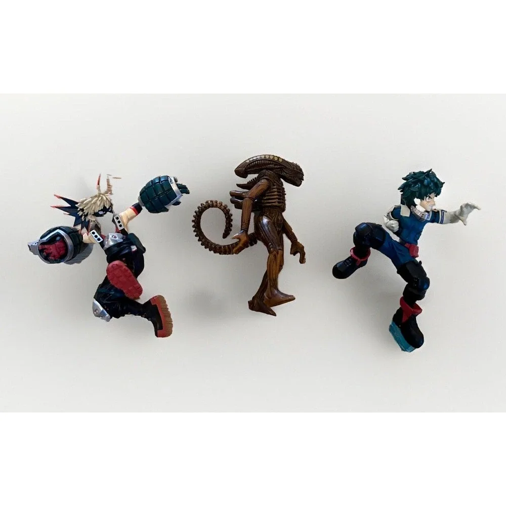 My Hero Academia Lot: BANPRESTO Katsuki Bakugo & Izuku Midoriya Figures & Alien